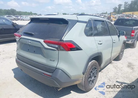 2019 Toyota Rav4 Xle from USA, damaged, VIN JTMW1RFV5KD029097
